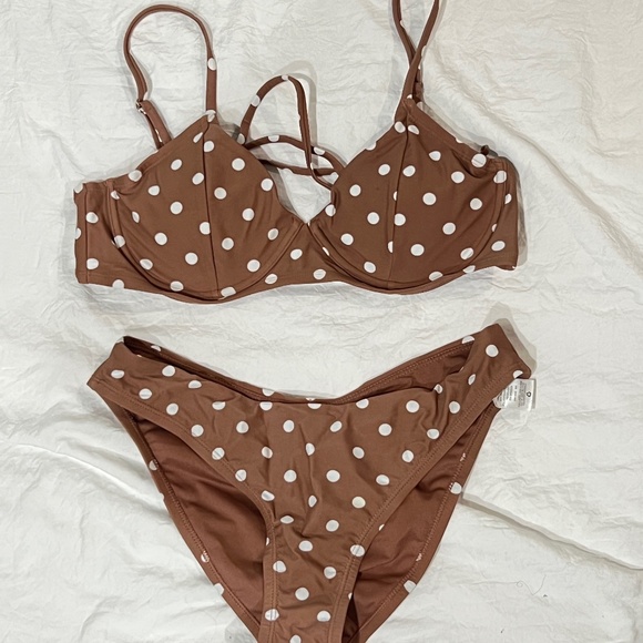 (Pretty Woman horse race dress print)  POLKA DOT bikini - Picture 1 of 2